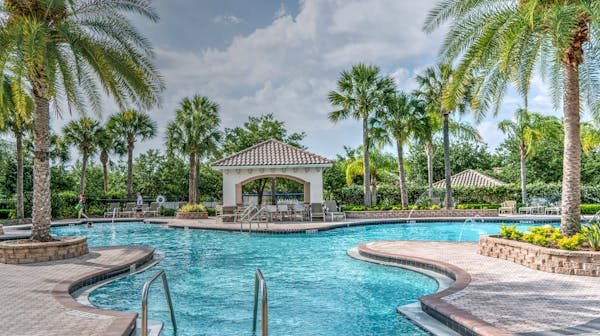 Pisciniste Toulouse : expert en construction et rénovation de piscines